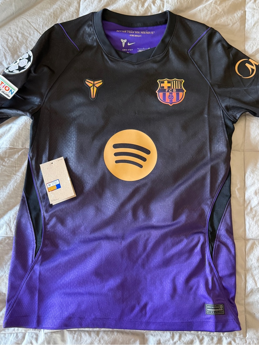 FC Barcelona x Kobe Bryant Men’s Gradient Lamine Yamal Black Purple Jersey